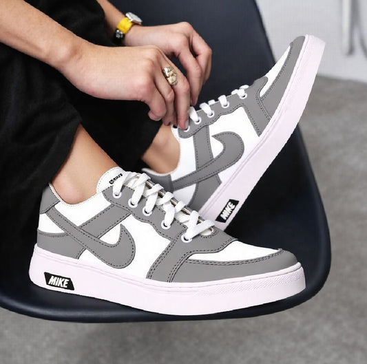 Men's Trending Air Style Black & White Sport Shoes For Mens - Soft,& Comfortable Sneaker